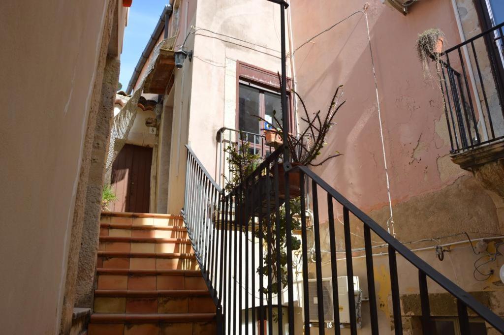 B&B Spiraglio Syracuse Bagian luar foto