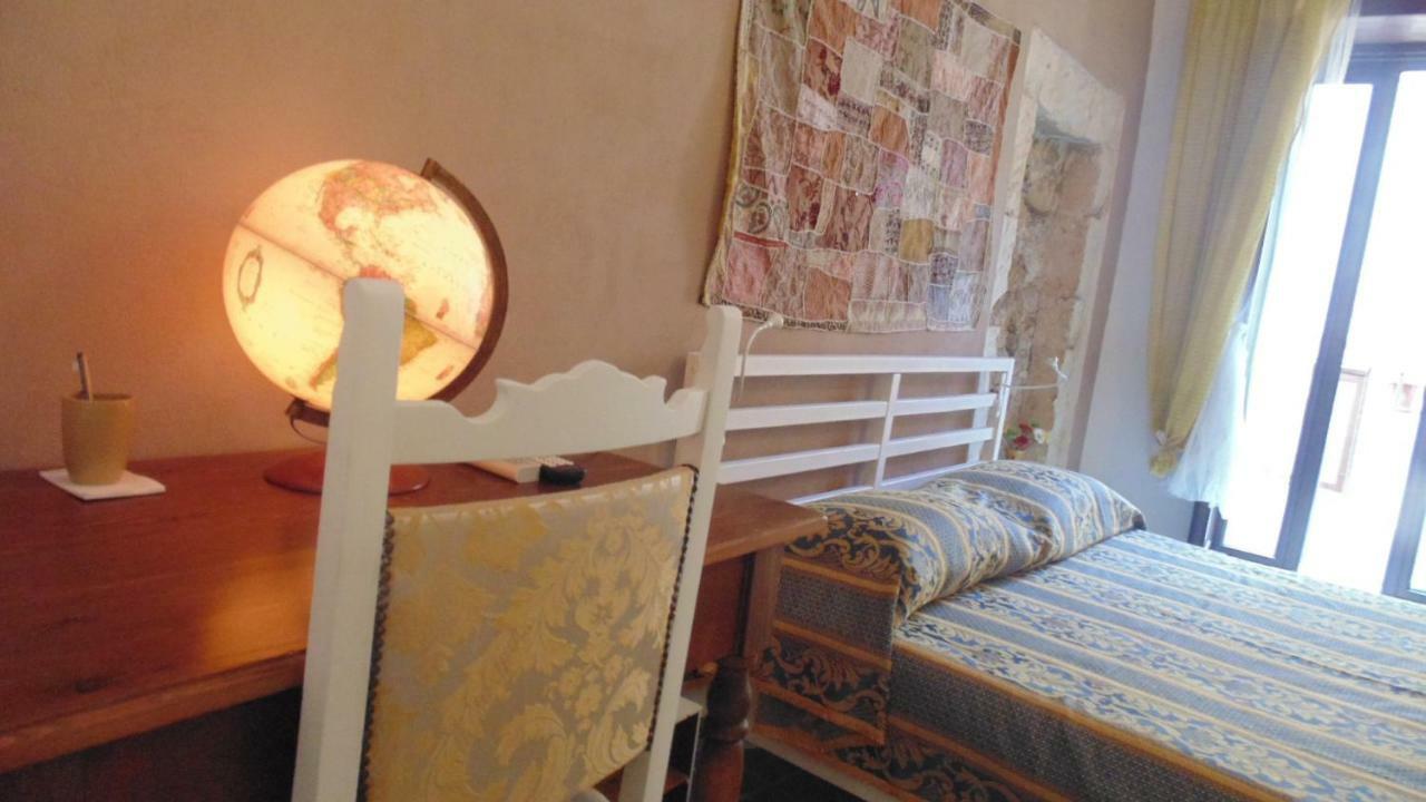 B&B Spiraglio Syracuse Bagian luar foto